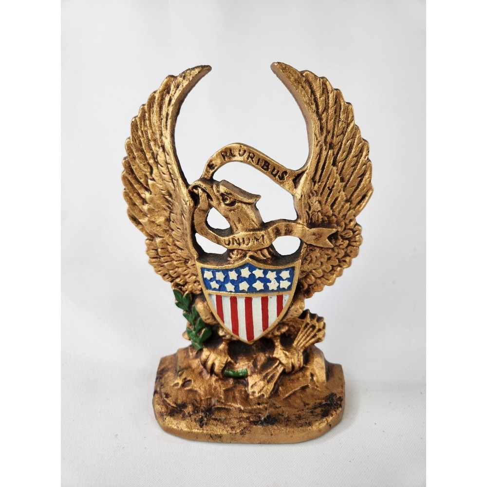 Vintage Hubley Cast Iron Bald Eagle Shield Bookend Flag Pluribos Unium USA Decor